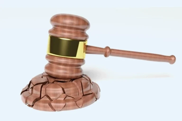 ATTORNEYS CHARGED BY SEC IN MICROCAP FRAUD SCHEME